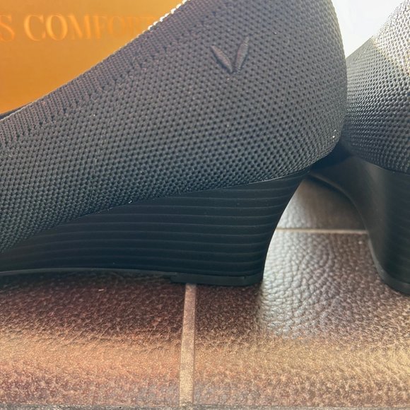 NWT VIVAIA - Tamia Wedge Pro - Picture 13 of 16